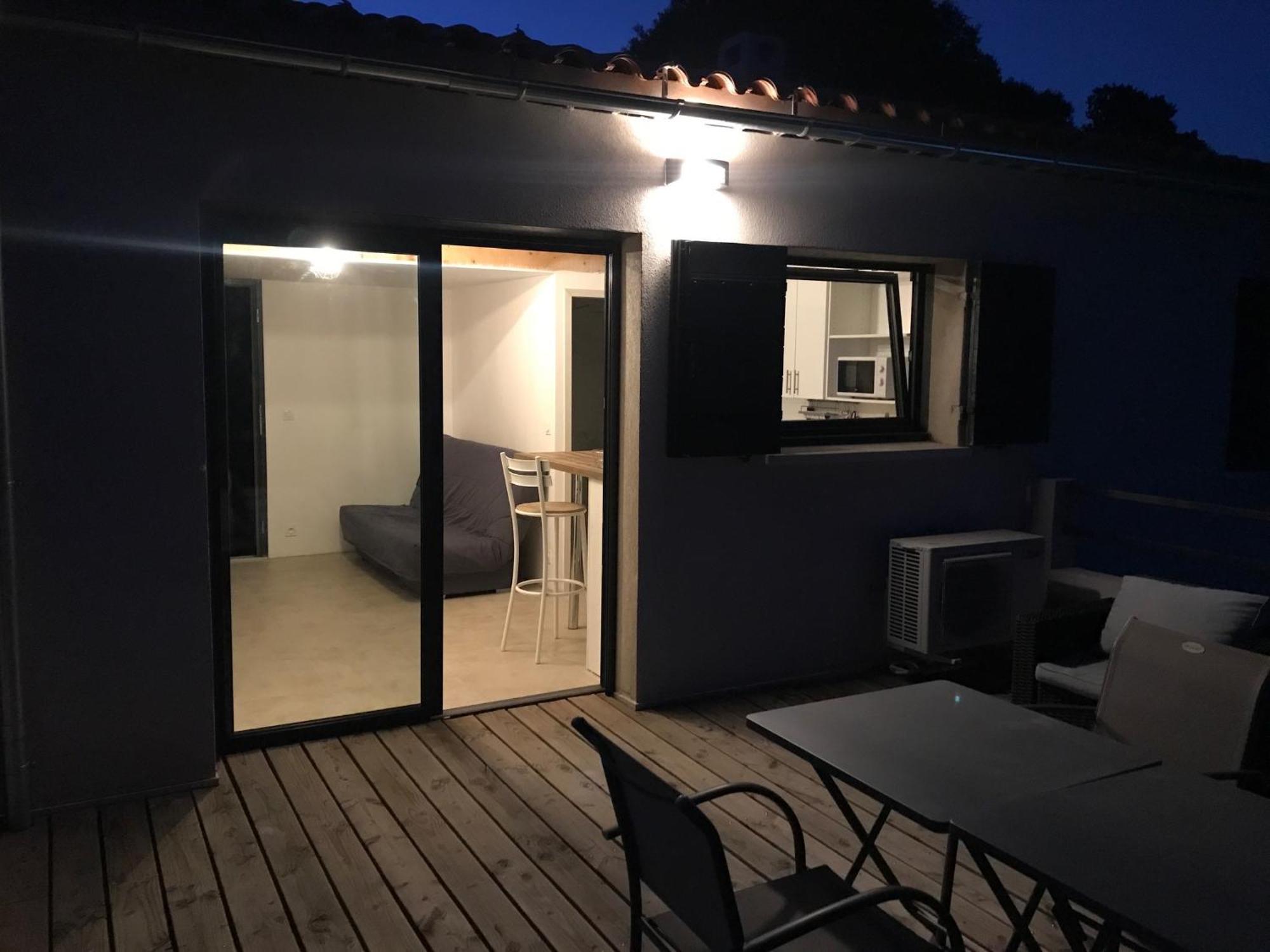 Studio Au Calme, Grande Terrasse Avec Vue Vallee Ginasservis 外观 照片